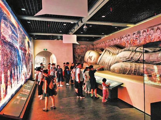 “从敦煌到大足”共展千年艺术魅力