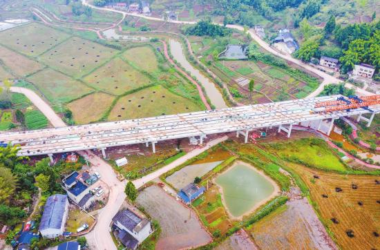 民生实事：建设中的宝顶山—北山快速通道