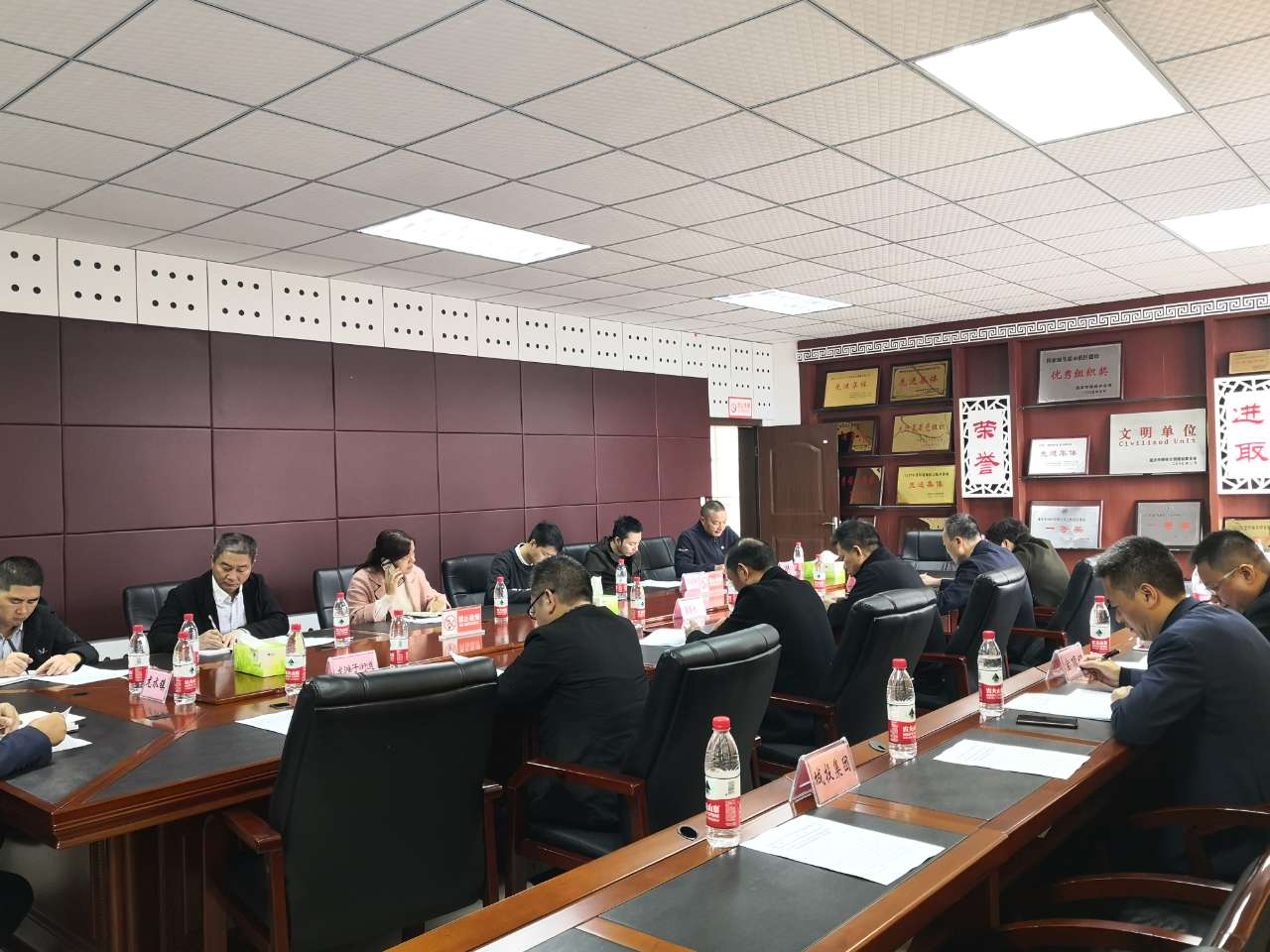 区生态环境局召开全市水生态环境暗查 暗访暗拍涉及我区问题整改工作部署会