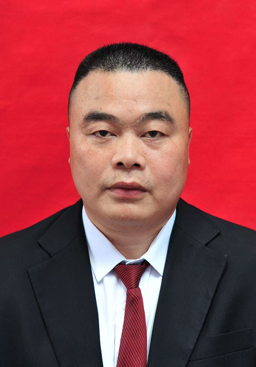 陈大鹏.jpg