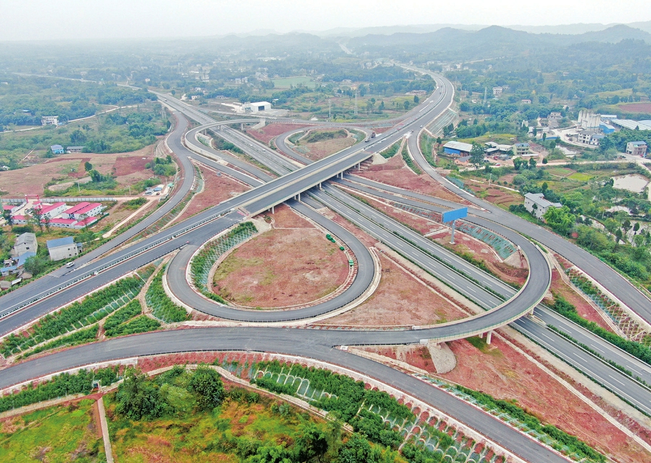 大内高速建设收尾