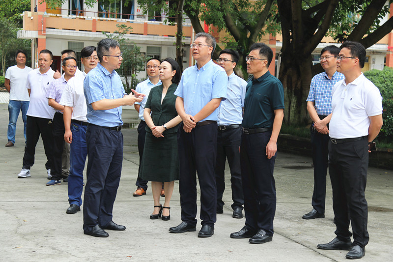 全力争创义务教育发展优质均衡区