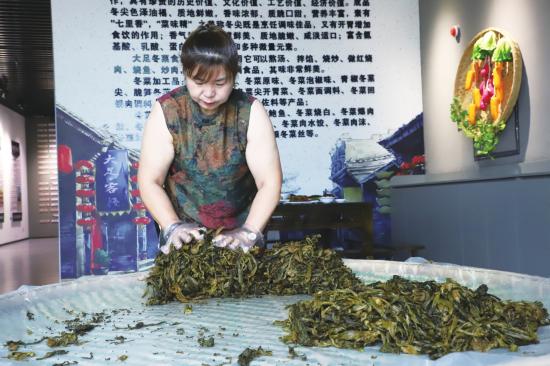 一坛冬菜酿出产业新生