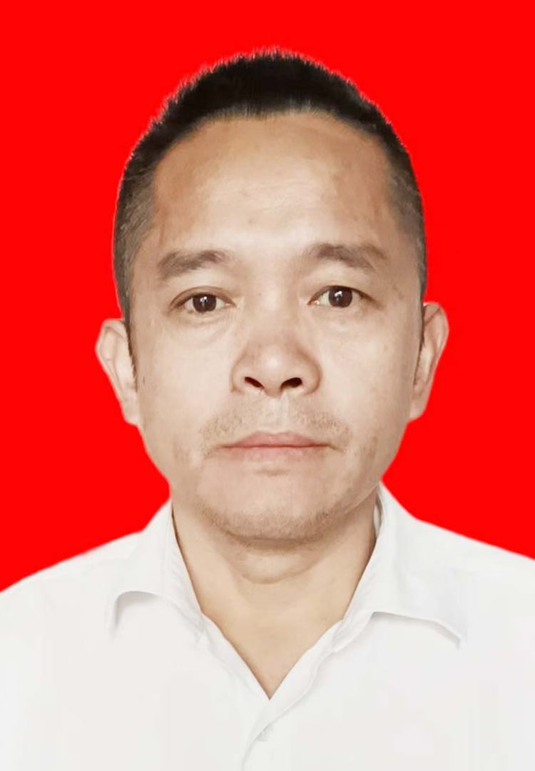 雷文刚 综合治理专干.jpg