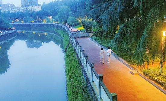 河道焕新颜休闲好去处