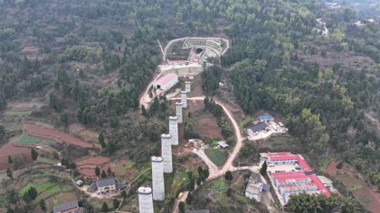 成渝中线高铁大足段进度再刷新